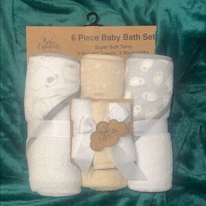 Baby Essentials Sheep Design 6 Piece Baby Bath Set -New with tag.
